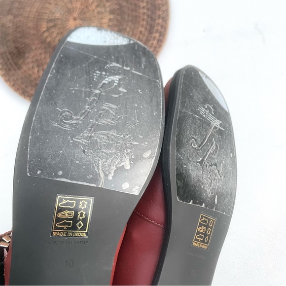 Elegant Red Mary Jane Shoes - Picture 9 of 10